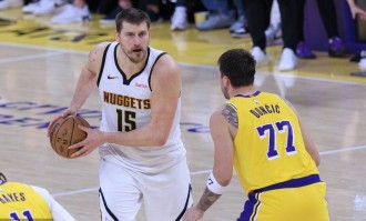 西部排位大战争夺惨烈 湖人领跑火箭形势堪忧