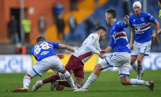 周日008荷甲重头戏！特温特14轮不败主场死守，费耶诺德残阵争冠冲分