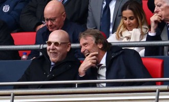 曼联无欧战仍扭亏为盈！若进欧冠今夏砸1.5亿补强，下赛季英超争冠